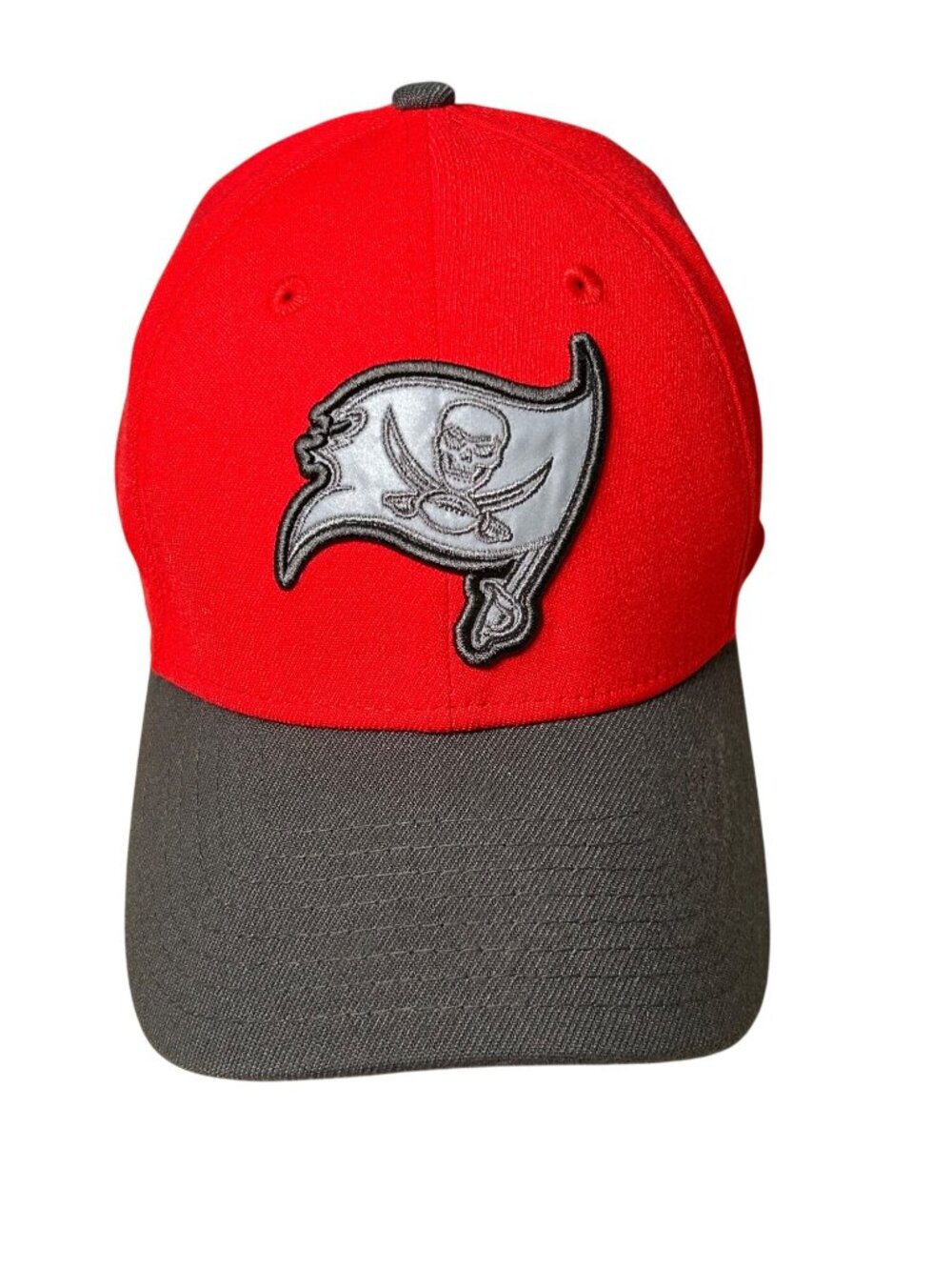 Tampa Bay Buccaneers Red & Gray NFL Adjustable Hat Sz Med-Large By New Era